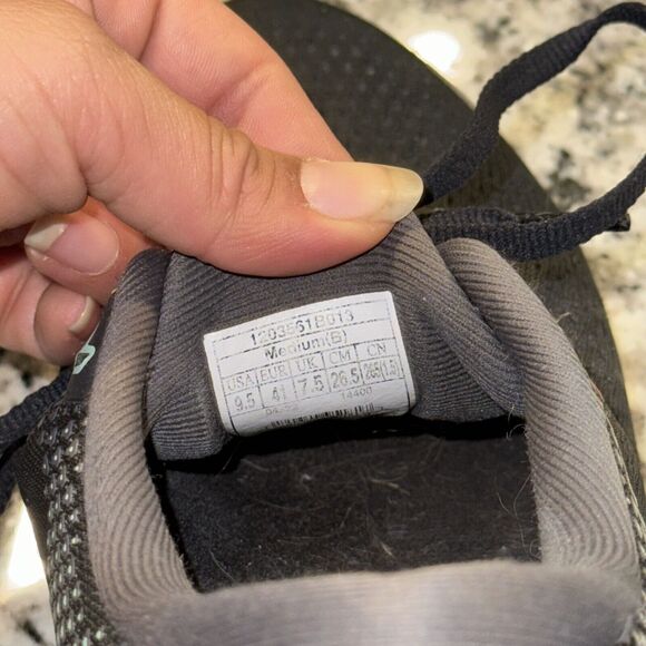 Brooks Ghost 14 1203561B013 Women's 9.5B Running Shoes Black Pink Yucca Sneakers - Picture 8 of 8